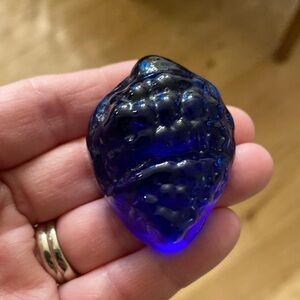 Cobalt Blue Glass Grape Cluster Fruit Figurine Small Paperweight